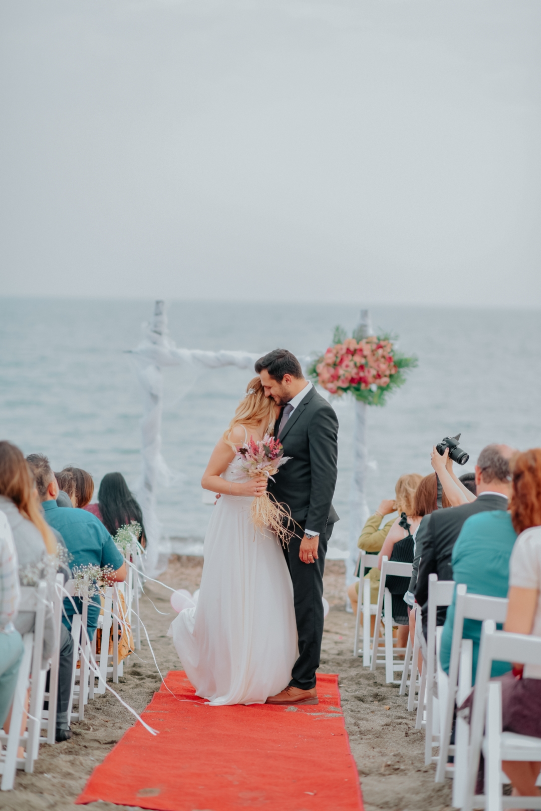 Seferihisar Düğün Fotoğrafçısı,Seferihisar Düğün Organizasyonu,Seferihisar Kumsal Nikahı,Kumsal Düğün Süslemesi,Kumsal Nikah Süslemesi